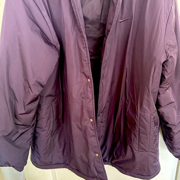 Nike Therma-fit Lined Collegiate button up coat eggplant size Medium - Picture 4 of 6